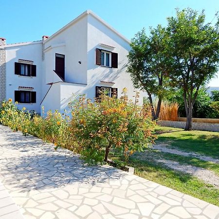 Apartments Rajko Паг Екстер'єр фото